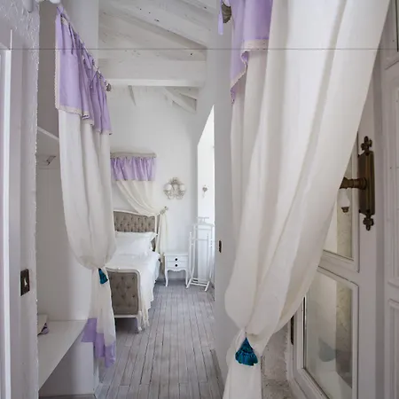 Hane Boutique Hotel 3*