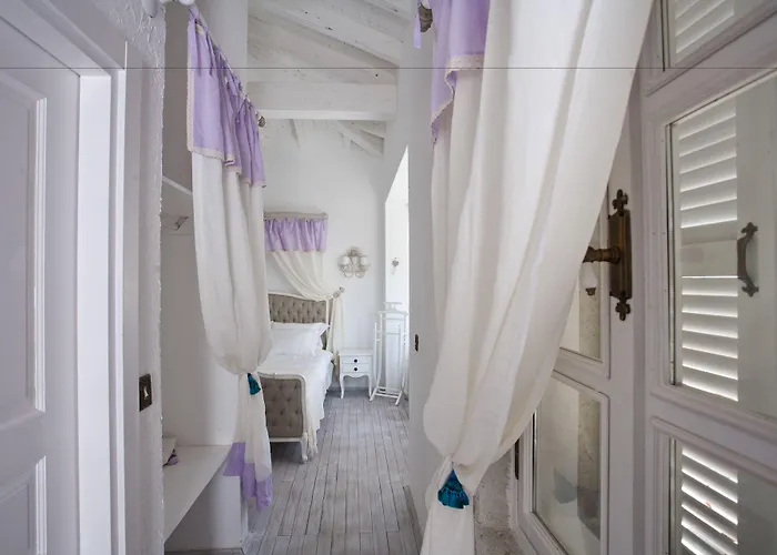 Hane Boutique Hotel 3*