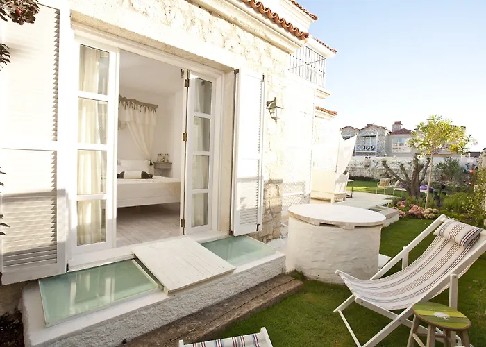 Hane Boutique 3*