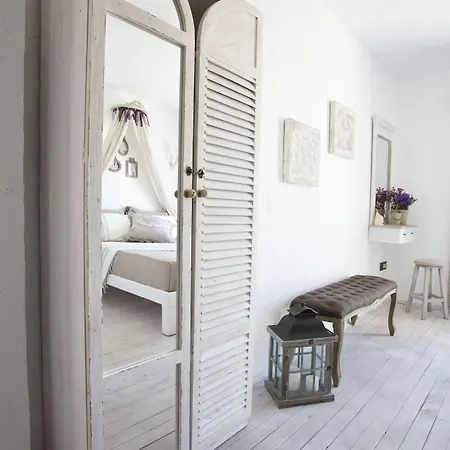 Hane Boutique 3*
