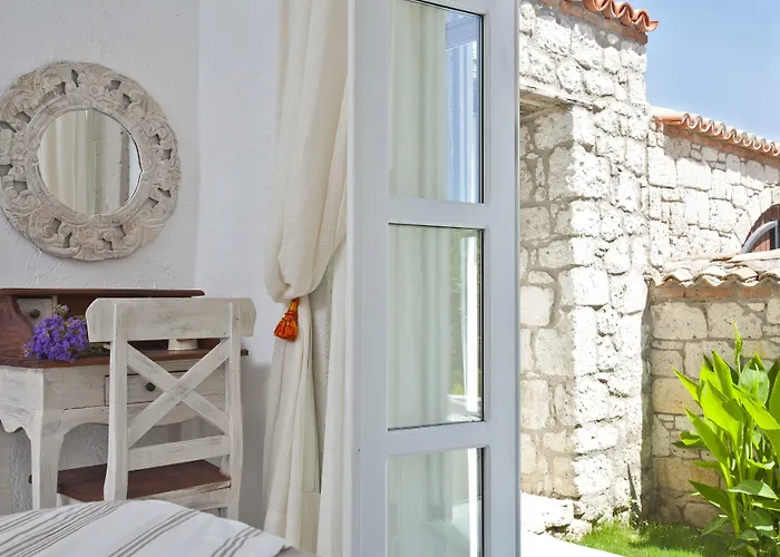 Hane Boutique Hotel 3*